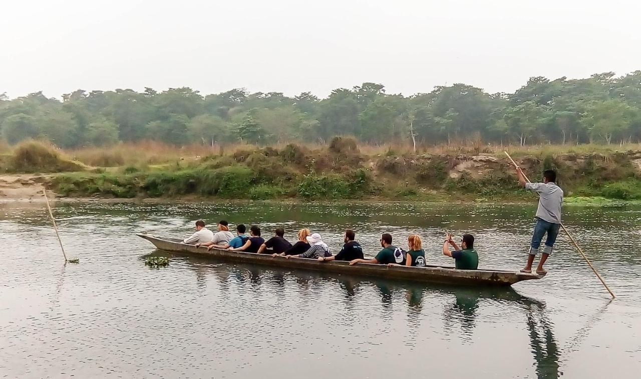 Eden Jungle Resort Sauraha Exteriér fotografie